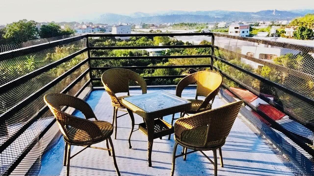 Travel Light Hotel Puli Exterior photo
